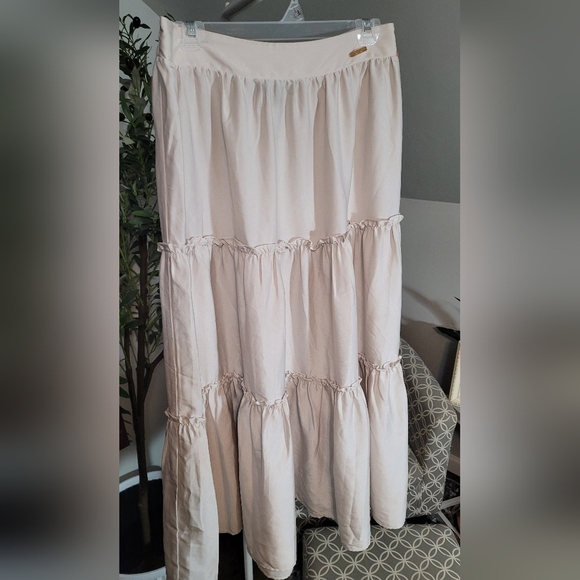 Marc New York Beige Tiered Maxi Skirt Medium - Picture 1 of 3